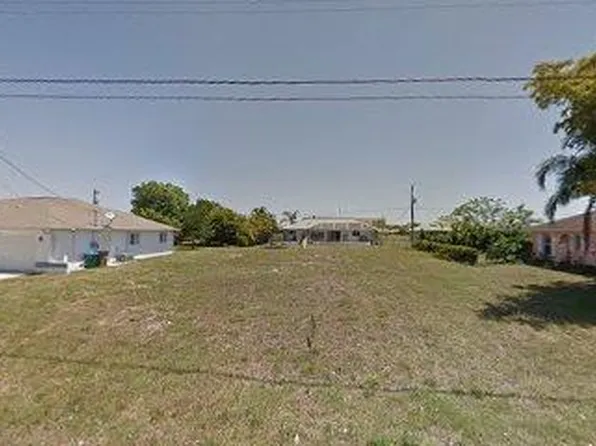 1111 SE 5th Avenue, Cape Coral, FL 33990