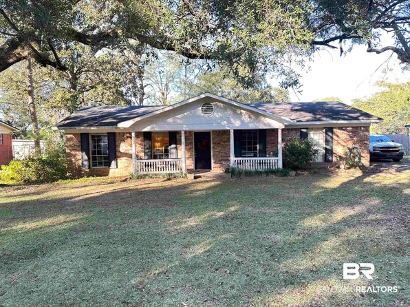 4056 Hillcrest Ln W, Mobile, AL 36693