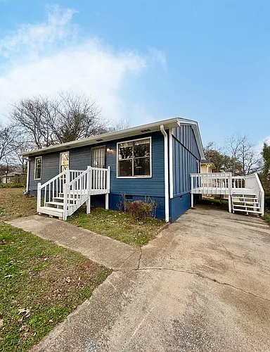 1920 15th Way SW Photo 1