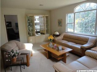 95 Paradise Blvd, Toms River, NJ