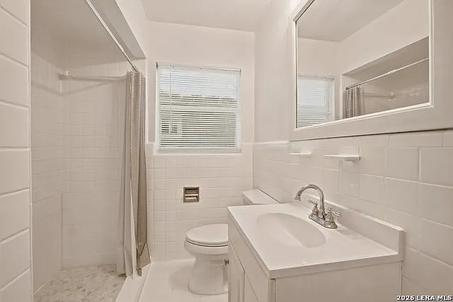 1503 Donaldson Ave — Photo 16