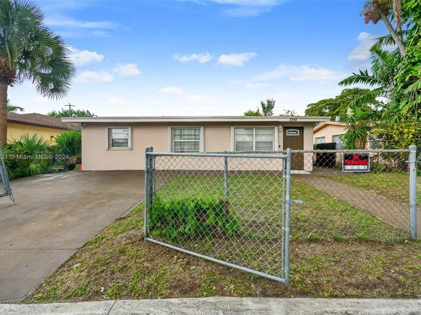 2980 NW 8th Pl, Pompano Beach, FL 33311