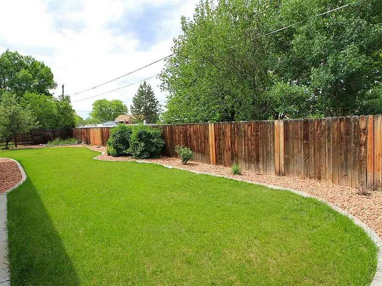 2252 Pine Terrace Ct — Photo 19