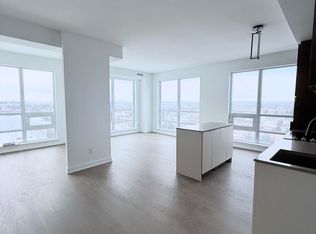 8888 Yonge St #902, Richmond Hill, ON L4C 5V6