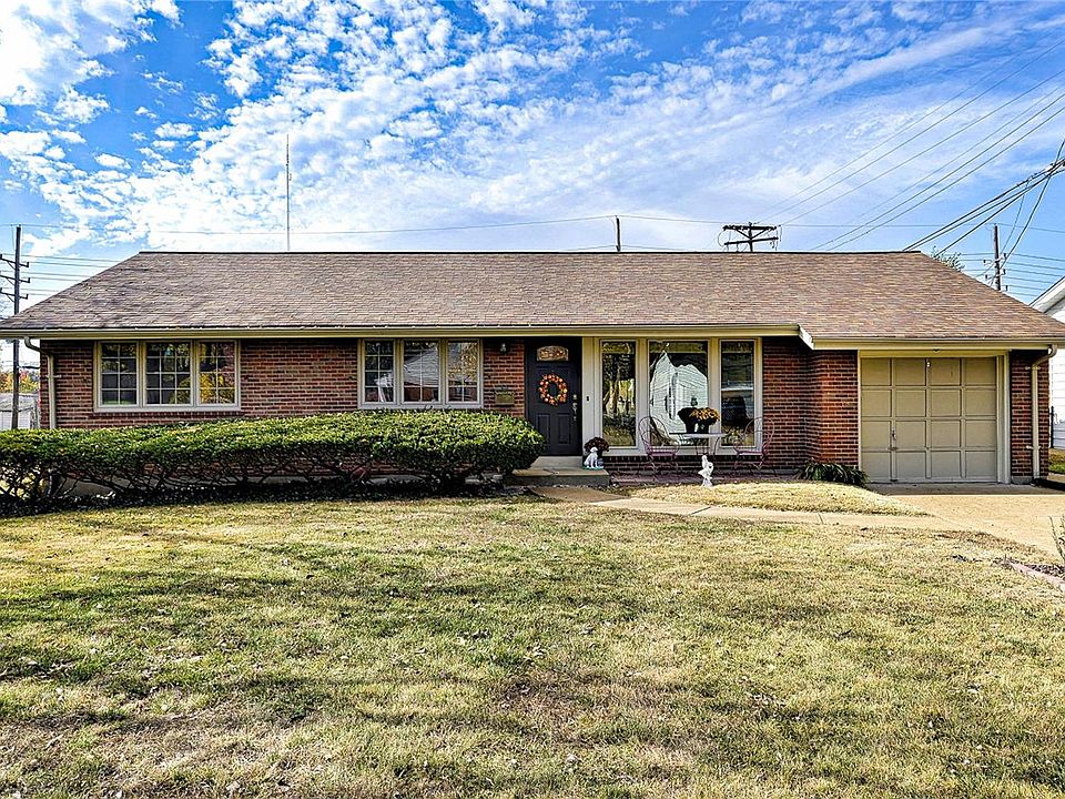 1st image of 7741 Mayberry Dr