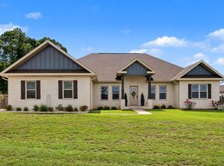 5368 Dora St, Baker, FL 32531