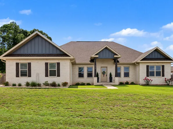 5368 Dora St, Baker, FL 32531