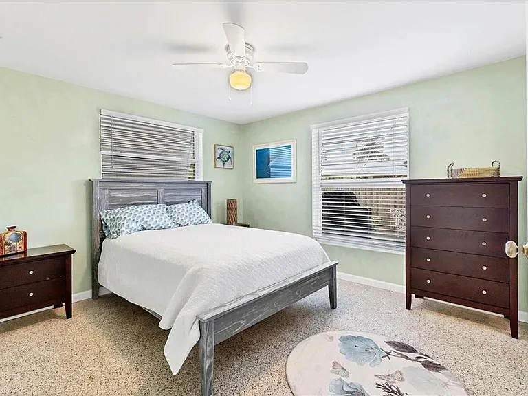 1686 Chapline Ln — Photo 20