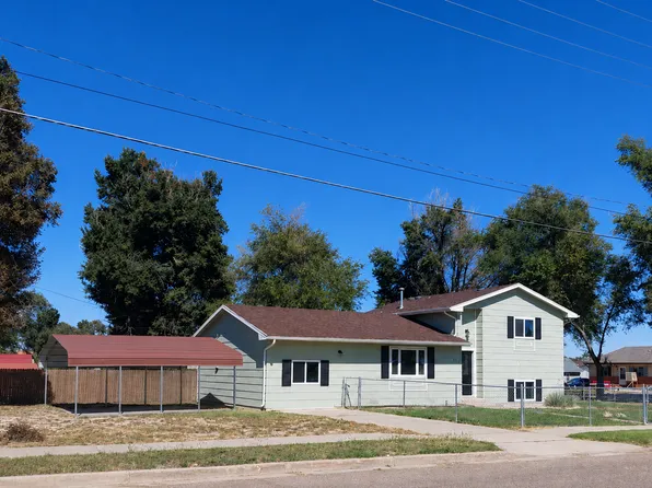 721 E 6th St, La Junta, CO 81050