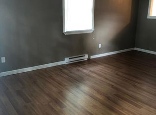 33 Bonnyview St, Springfield, MA 01109