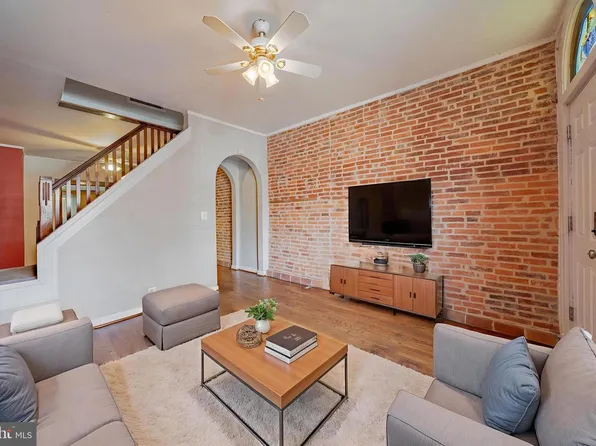 1432 S Charles St, Baltimore, MD 21230