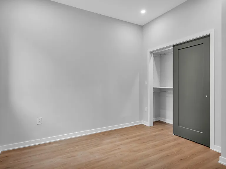 1625 W Thompson St #2 — Photo 5