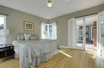 4th image of 6109 Outlook Ave
