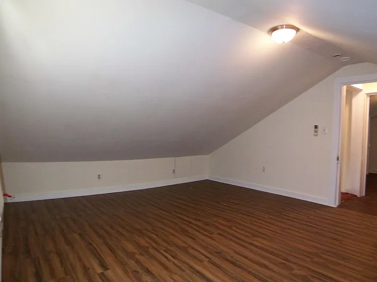 103 Rotary Ave — Photo 45