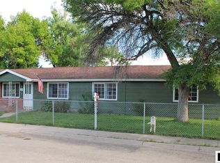 401 Rupp Ave, Worland, WY 82401