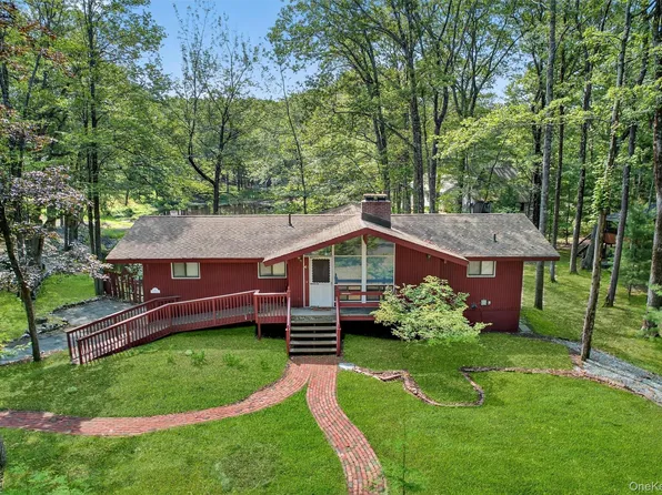 49 Nottingham Gate Road, Rock Hill, NY 12775