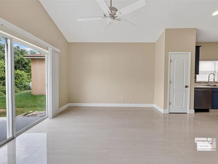 1851 Great Falls Way — Photo 40