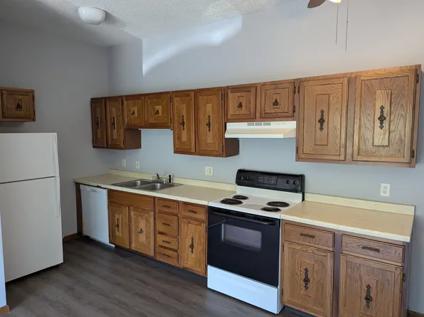 30 Baker St W APT 4, Saint Paul, MN 55107