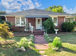 53 Wade St, Winder, GA 30680