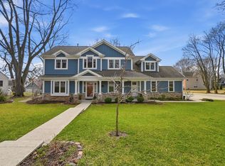 25817 W Cook St, Wauconda, IL 60084