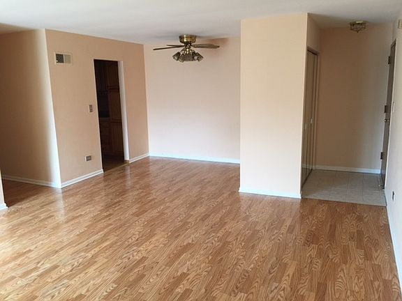 5th image of 440 74th St APT 106