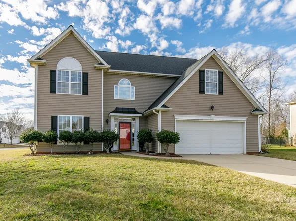 210 Hutchinson Rd, Gibsonville, NC 27249