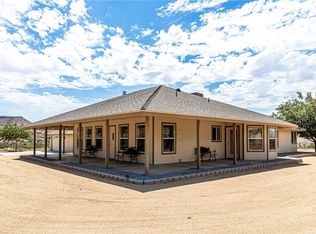 53087 Pipes Canyon Rd, Pioneertown, CA 92268