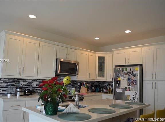 5th image of 10405 NW 61st Ln #10405