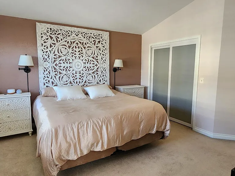 1513 Pinyon Dr — Photo 3