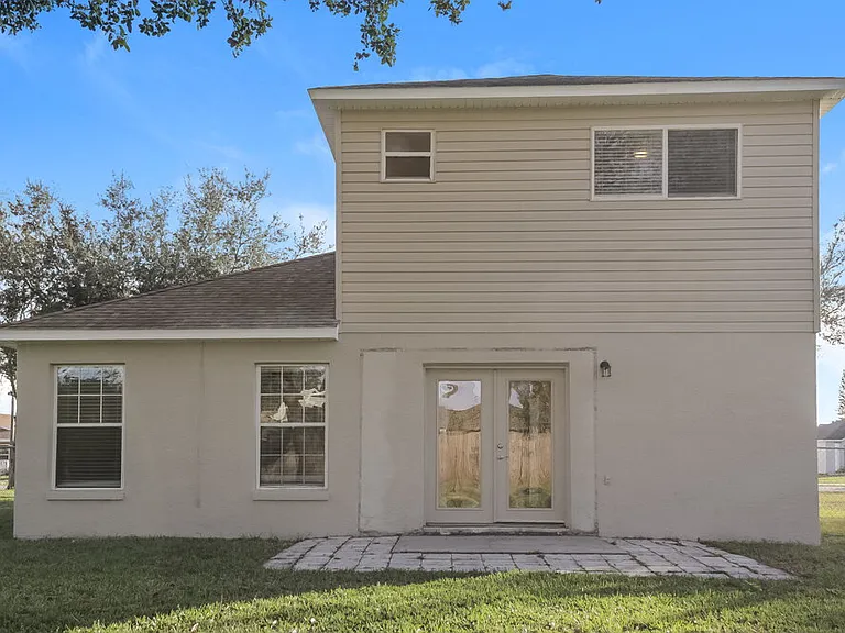 20411 Marlin St — Photo 17