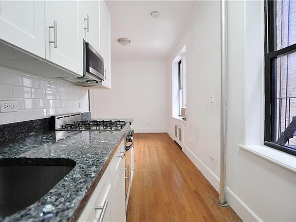 5th image of 137 W 12th St APT 4-6
