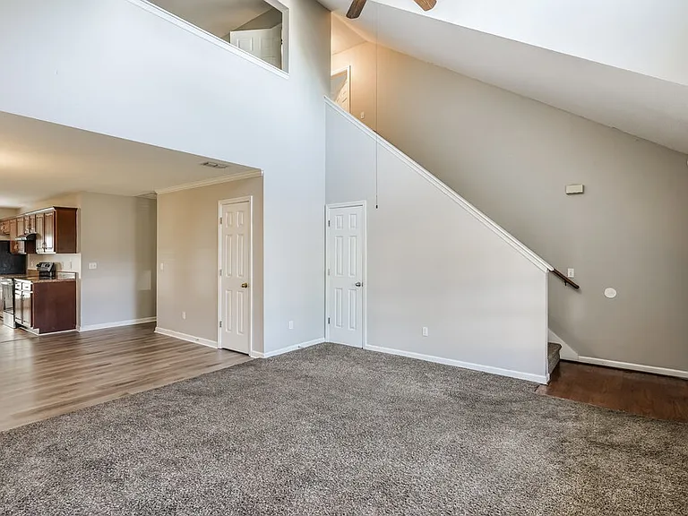 5404 Sunnyvale Dr — Photo 4