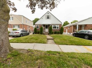 25219 83rd Ave, Bellerose, NY