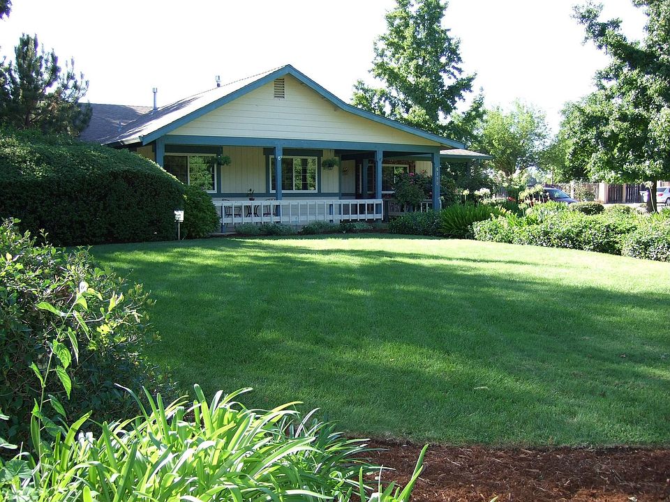 2nd image of 6190 Riverside Dr