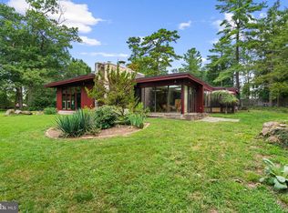 10260 Nolan Dr, Rockville, MD 20850