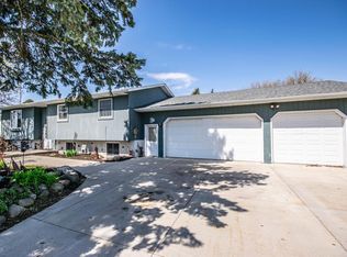 294 3rd St, Allenton, WI 53002