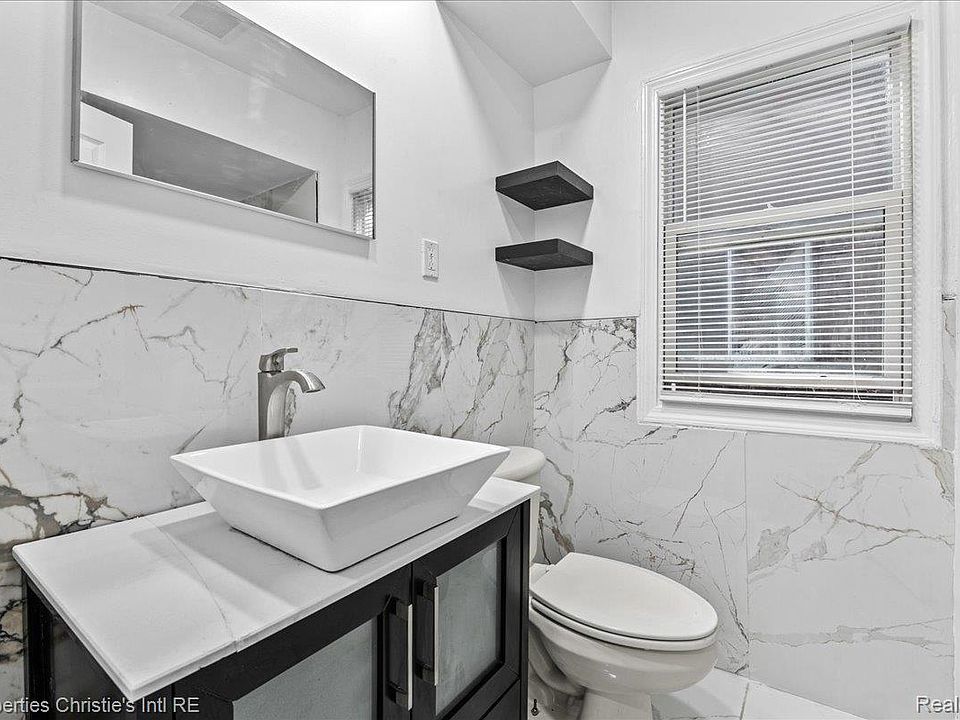 18638 Barlow St, photo 26
