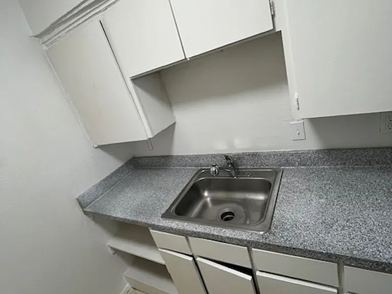 4716 Sycamore St — Photo 32