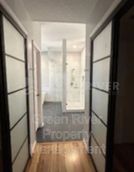1559 Lakeway Dr — Photo 21