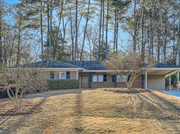 1379 Christmas Ln, Atlanta, GA 30329