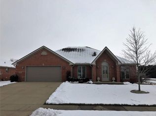 5158 Montpelier Ct, Columbus, IN 47203