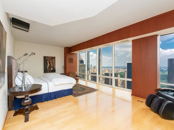 641 5th Avenue image 19 of 57