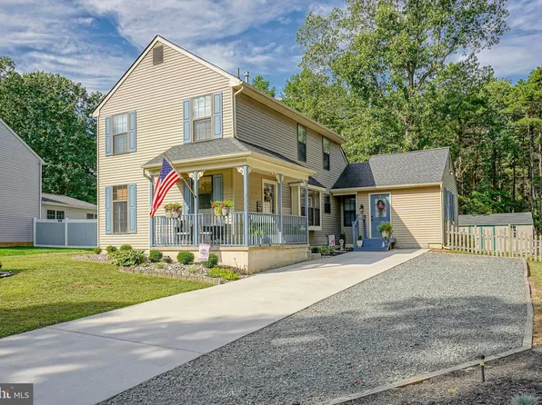 111 Baker Ave, Atco, NJ 08004