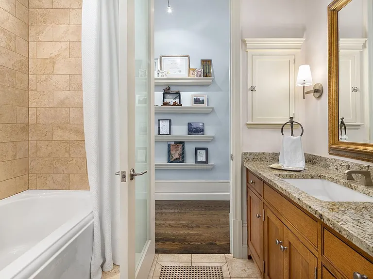 714 Broadway #8 — Photo 23