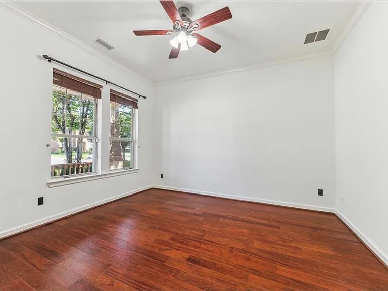 26223 Rustic Ranch Ln — Photo 10
