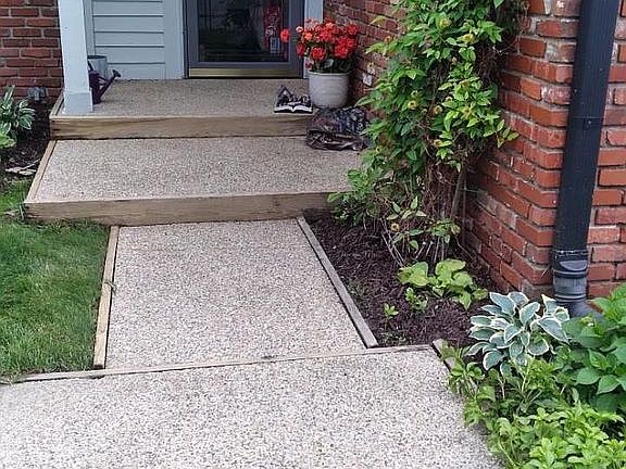 2nd image of 719 Wilson Terrace Ct