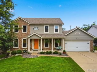 1010 Waldo Ln, Saint Charles, MO 63304