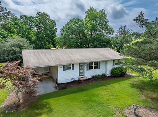 78 Early Hutchinson Rd, Tifton, GA 31793
