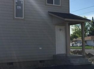 613 3rd Ave NE, Ephrata, WA 98823