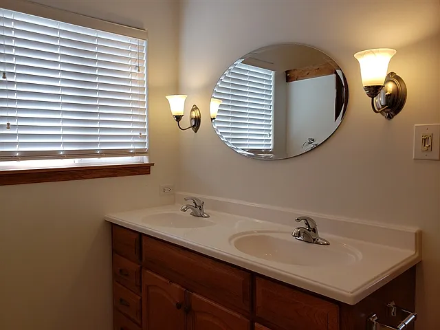 1655 Quinn Dr — Photo 12